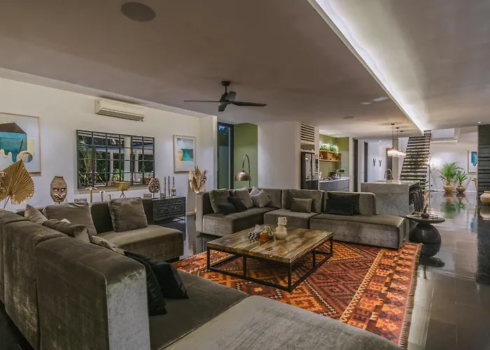 Villa Bull House Amazing 6 Bedrooms Contemporary In