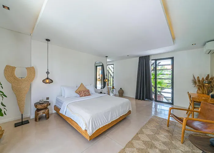 Bull House Amazing 6 Bedrooms Contemporary In *
